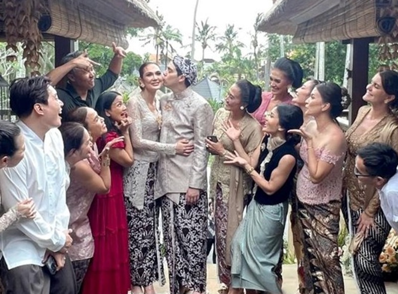 Luna Maya dan Maxime Bouttier