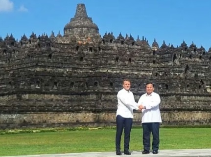 Presiden Prabowo dan Presiden Macron Berkunjung ke Candi Borobudur