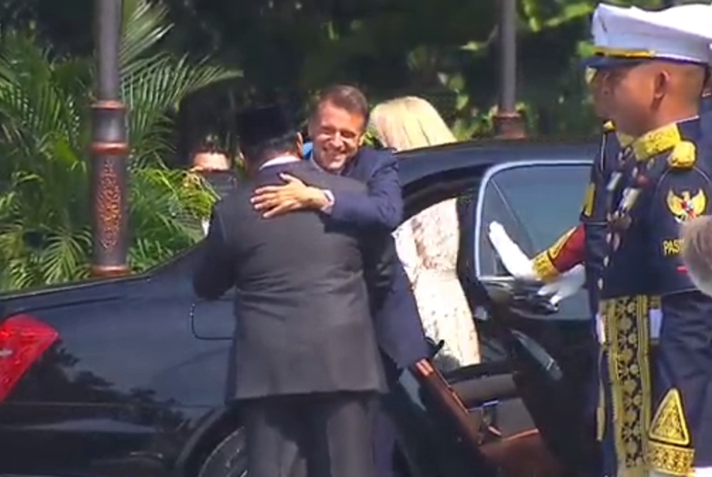Macron Lanjutkan Lawatan ke Akmil Magelang dan Dialog dengan Mahasiswa UNJ