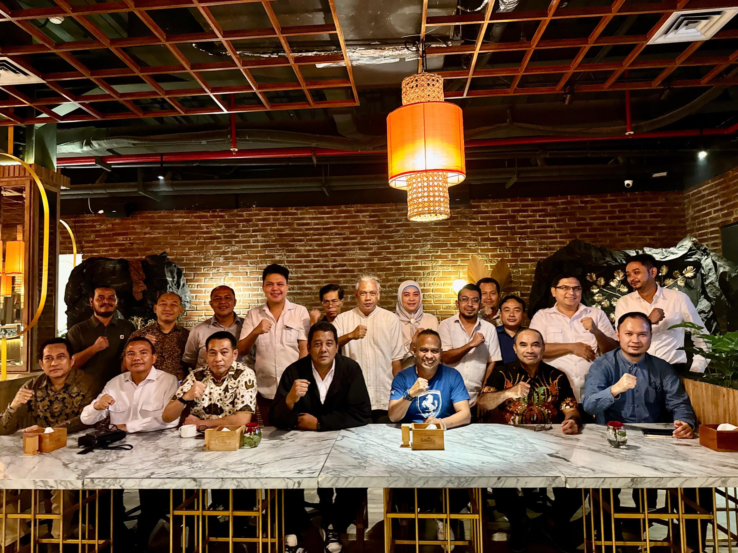 Roundtable-98-Cipayung