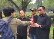 Tabur Bunga di Pondok Rangon, Aktivis 98 Tolak Soeharto Jadi Pahlawan Nasional