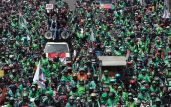 250 Ribu Ojol Siap Lumpuhkan Jakarta, Aplikasi Gojek & Grab Bakal Dimatikan Seharian