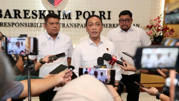 Bareskrim dan Bea Cukai Bersinergi Tangkap Pengedar Narkoba di Jakarta-Bali