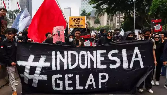 BEM SI Tepis Aksi Indonesia Gelap dan Tolak RUU TNI Digerakkan Marcella Santoso