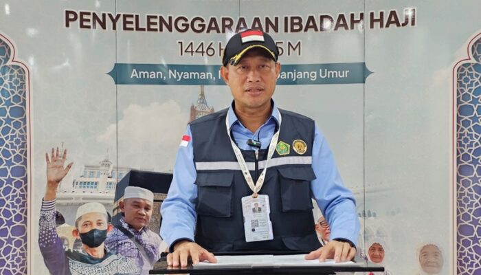 Jemaah Haji Jangan Bawa Zamzam Melebihi Kapasitas Ya!
