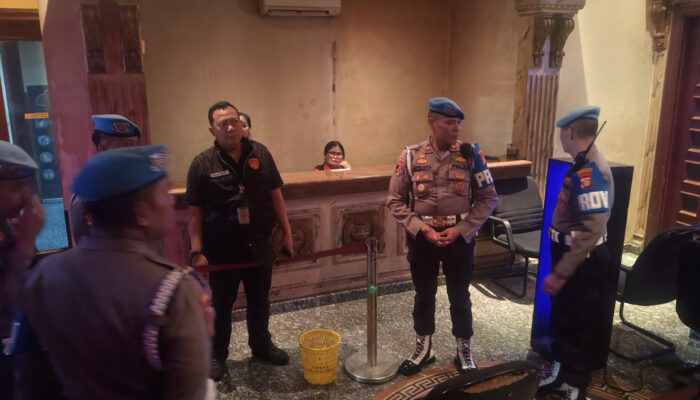 Bidpropam Polda Metro Jaya Turun Gunung Razia Tempat Hiburan Malam di Jakbar