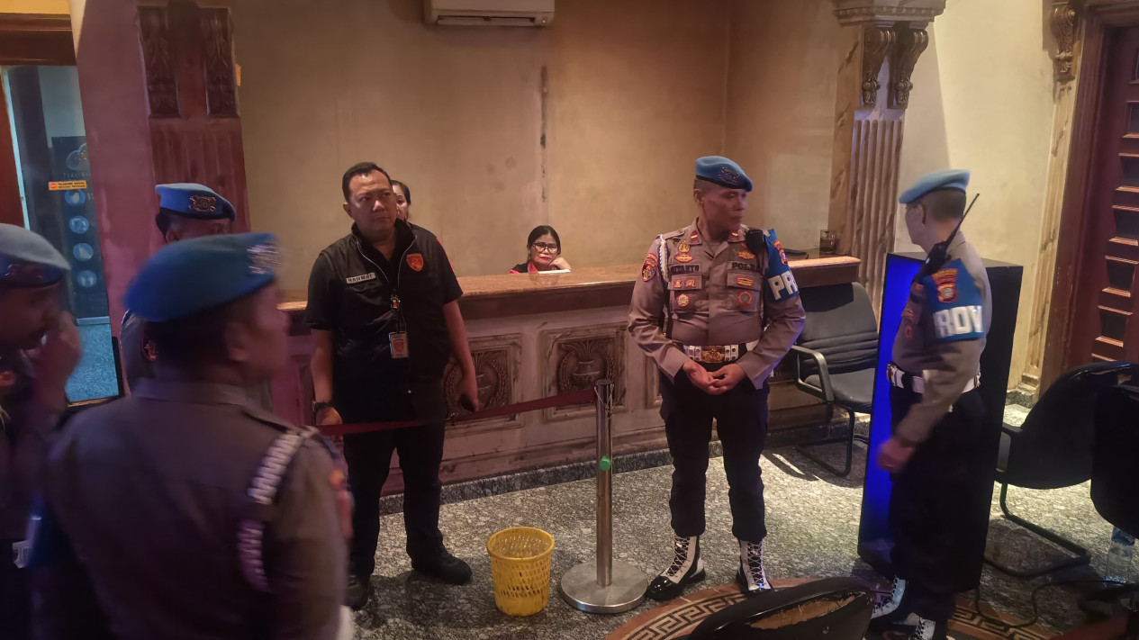 Bidpropam Polda Metro Jaya Turun Gunung Razia Tempat Hiburan Malam di Jakbar