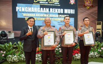 Kalemdiklat Polri Raih Rekor MURI: Webinar Akademik Terbesar Sekolah Kedinasan Indonesia