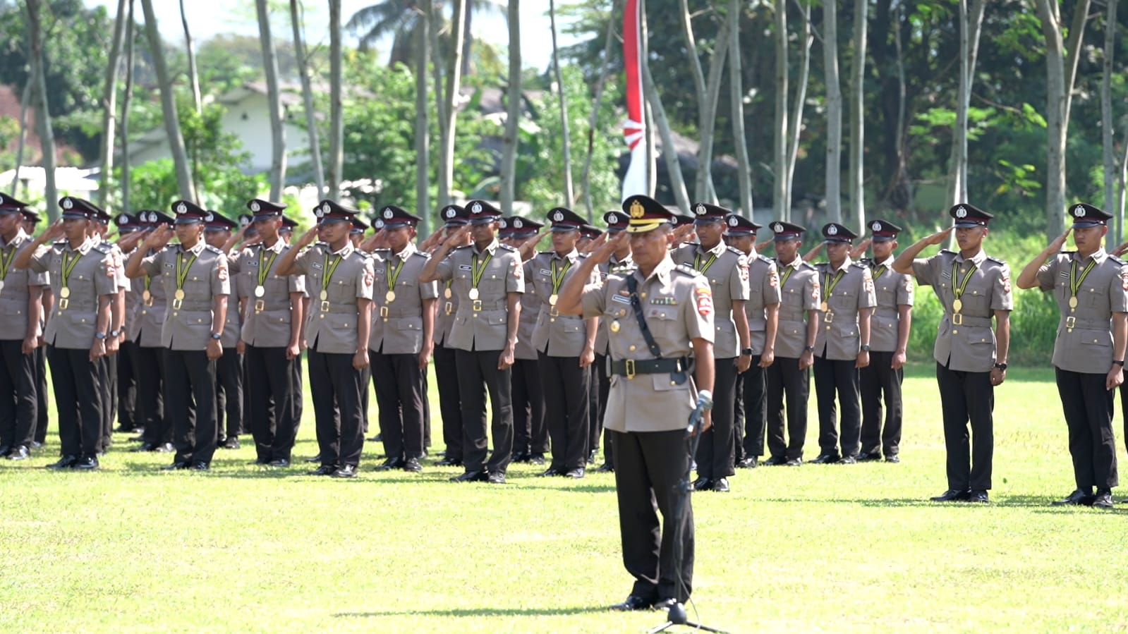 593 Bakomsus Polri Siap Dukung Program Makan Bergizi Gratis di Sekolah