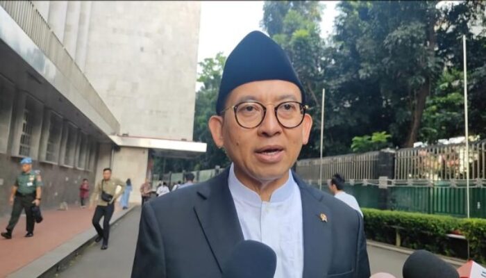 Kecewa atas Kontroversial Fadli Zon