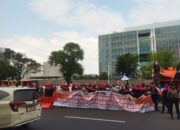 KSPI bersama Partai Buruh Gelar Aksi Solidaritas Palestina di Depan Kedubes AS Jakarta