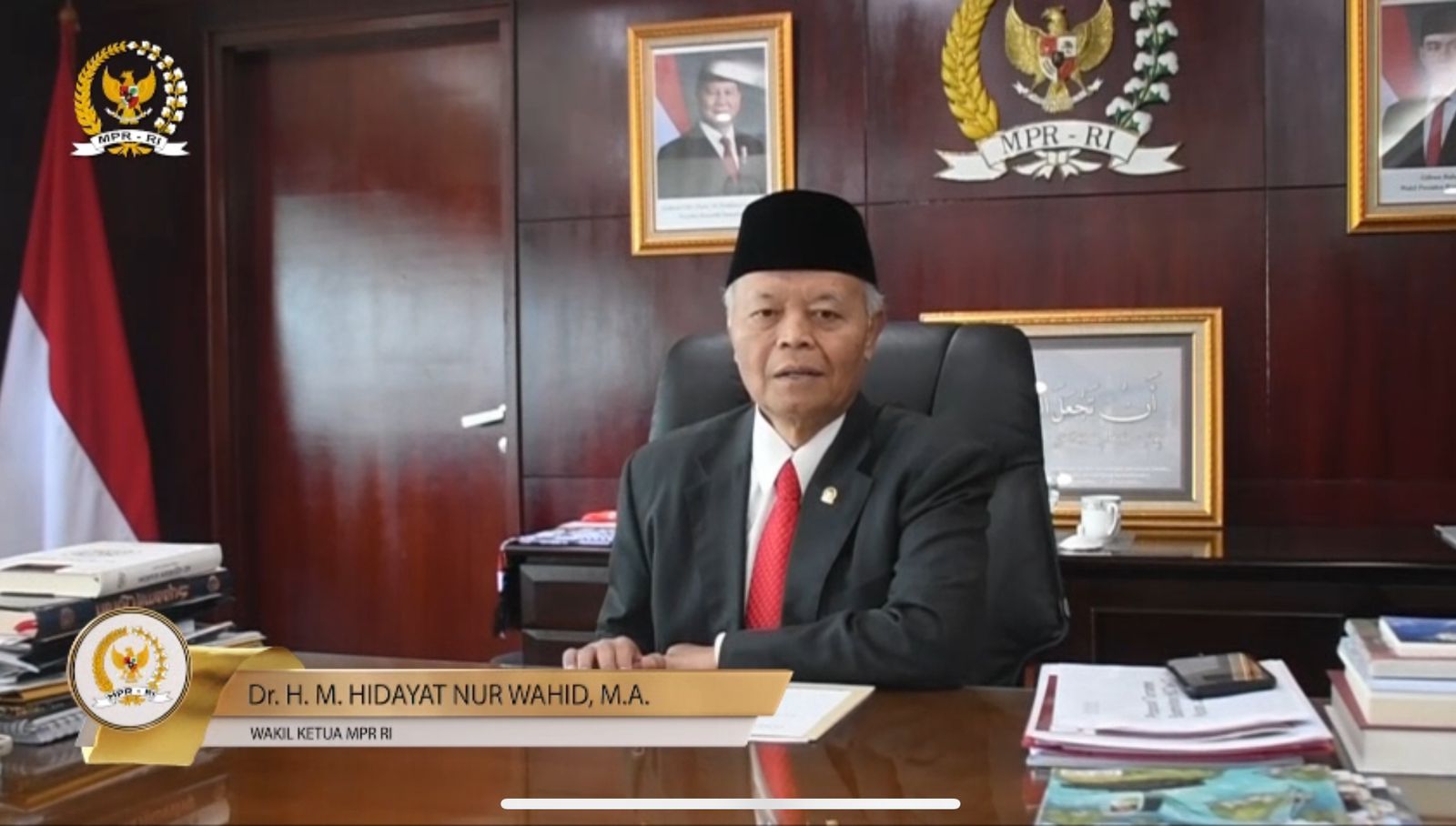 Hidayat Nur Wahid: Selamat Hari Bhayangkara ke-79, Semoga Polri Presisi Semakin Jaya, Lindungi Rakyat & Kokohkan NKRI