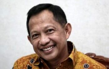 Mendagri Minta Kepala Daerah Kreatif Cegah PHK PPPK