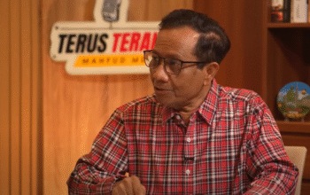 Mahfud MD Nilai Budi Arie Sebaiknya Mundur