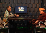 Sejarah Seharusnya Ditulis oleh Akademisi