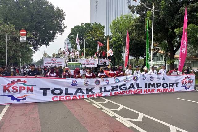Demo Buruh 1 Juni