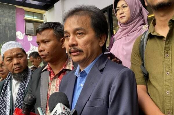 Usai Tuduhan Ijazah Palsu, Kini Muncul Skripsi Palsu ! Upaya Roy Suryo cs Berkelit dari Tuduhan yang Tak Bisa Mereka Ributkan Lagi