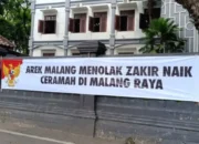 Ceramah Zakir Naik di Malang Dibanjiri Ribuan Jemaah! Tapi Kenapa Ada yang Menolak?