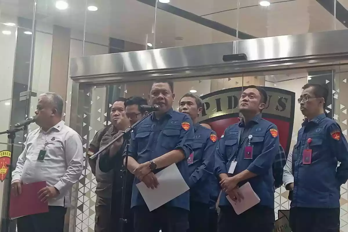 Kejagung Resmi Tetapkan Riza Chalid Tersangka Korupsi Pertamina