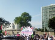 Aksi Damai “One Million Women for Gaza” di Depan Kedubes AS Jakarta