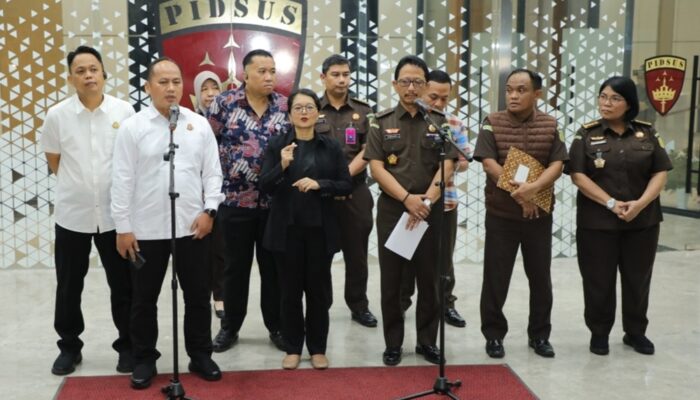 Kejaksaan Agung Tahan 8 Tersangka di Kasus Kredit Bank BUMD ke Sritex