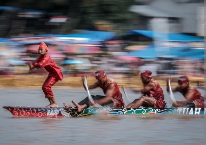Menbud Pastikan Pacu Jalur Sudah Terdaftar Sebagai Warisan Budaya Takbenda Nasional