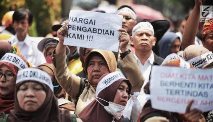 Legislator PDIP Sentil Pemerintah Jangan PHP Guru Honorer!