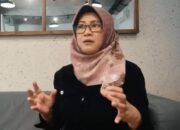 Jokowi Sebut Ada Agenda Politik, Dokter Tifa: Justru Kita Sedang Bongkar Pemalsuan Ijazah!