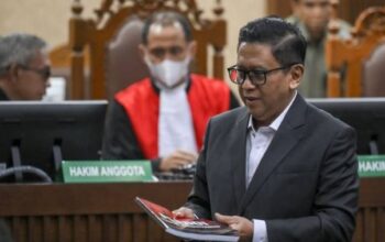 Sidang Hasto Bikin Geger! Data CDR Dipertanyakan, Jaksa KPK Bersikukuh Bukti Sah!