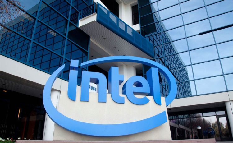 Intel Pangkas 24.000 Karyawan: Tanda-tanda Krisis di Sektor Chip Global?
