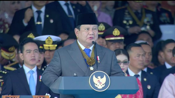 Apresiasi Kinerja Kepolisian di HUT ke-79, Presiden Prabowo : Lanjutkan! Lanjutkan!
