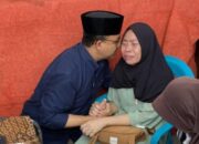 Anies Baswedan Datang dan Shalatkan Jenazah Driver Ojol yang Tewas Dilindas Rantis Brimob