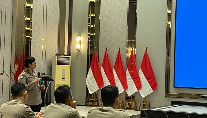 Karo Labdokkes Sampaikan Peran Strategis Laboratorium Forensik dalam Pembekalan SIPSS dan Bakomsus 2025