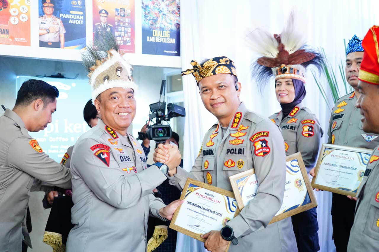 Wakapolri Resmikan Lemdiklat Literation Expo 2025, Dukung Penguatan Literasi Polri