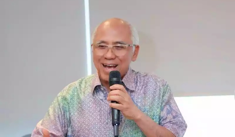 Simbol Perjuangan dan Tantangan Identitas Budaya