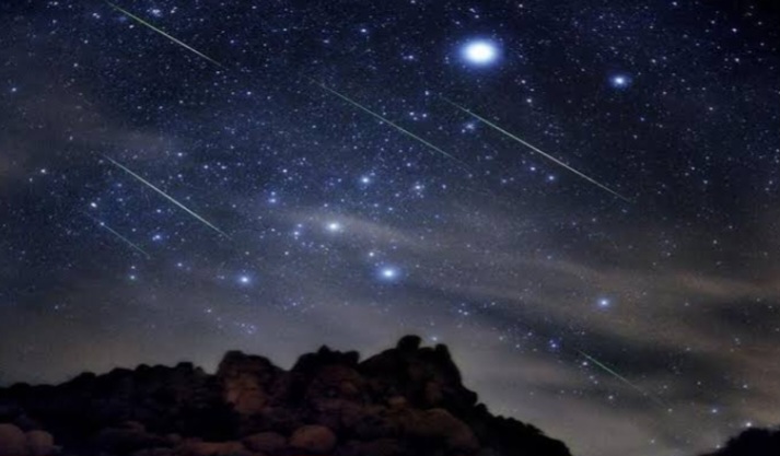 BRIN: Hujan Meteor Perseid Akan Hiasi Langit Indonesia Malam Ini