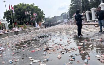 Situasi depan Pendopo Pati