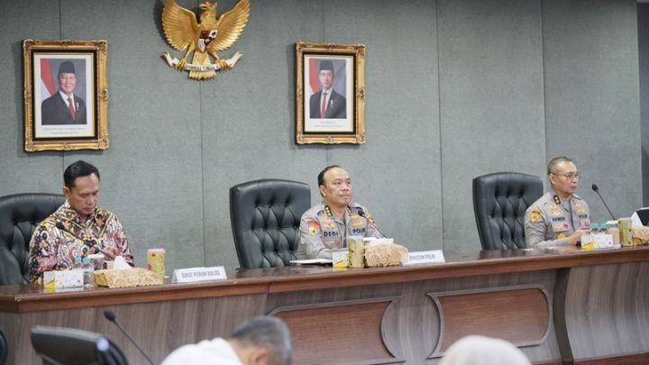 Polri dan Bulog Bersinergi Luncurkan Gerakan Pangan Murah se-Indonesia