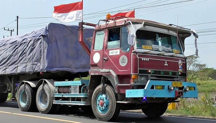 Sarbumusi Serukan Sopir Kibarkan Merah-Putih Setinggi-Tingginya, Kesampingkan Bendera One Piece