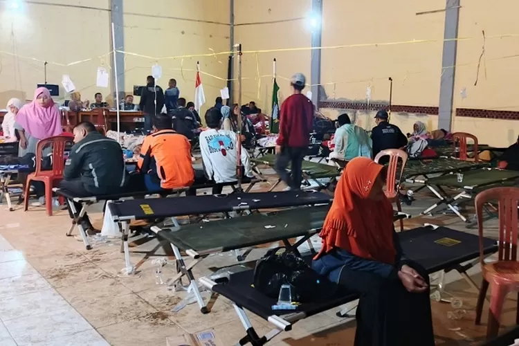 393 Siswa Keracunan Massal Usai Santap Makan Bergizi Gratis di Bandung Barat