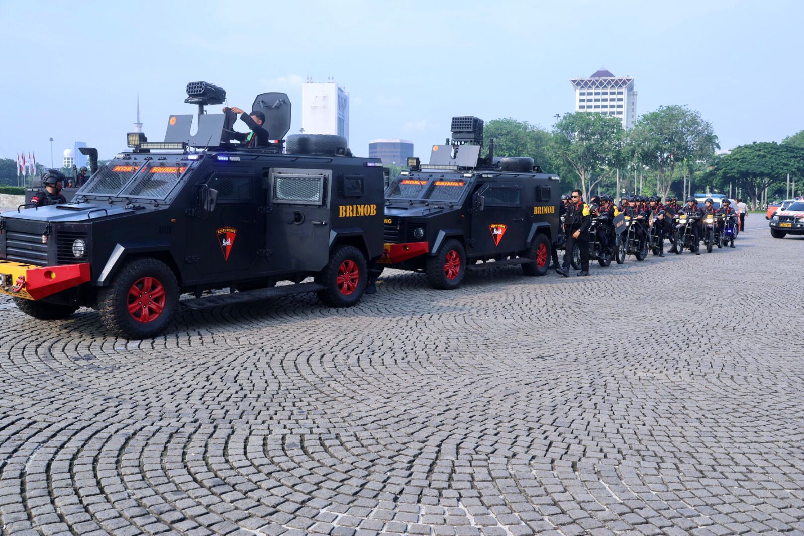 Patroli Skala Besar TNI-Polri, Jamin Rasa Aman dan Tertibkan Situasi