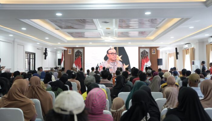 Baksos Dhira Brata, Kukar Dapat Sentuhan Peduli dari Alumni Akpol 1990