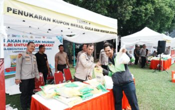 Diserbu Warga, GPM Polri Jakarta Timur Ludeskan Ribuan Paket Sembako