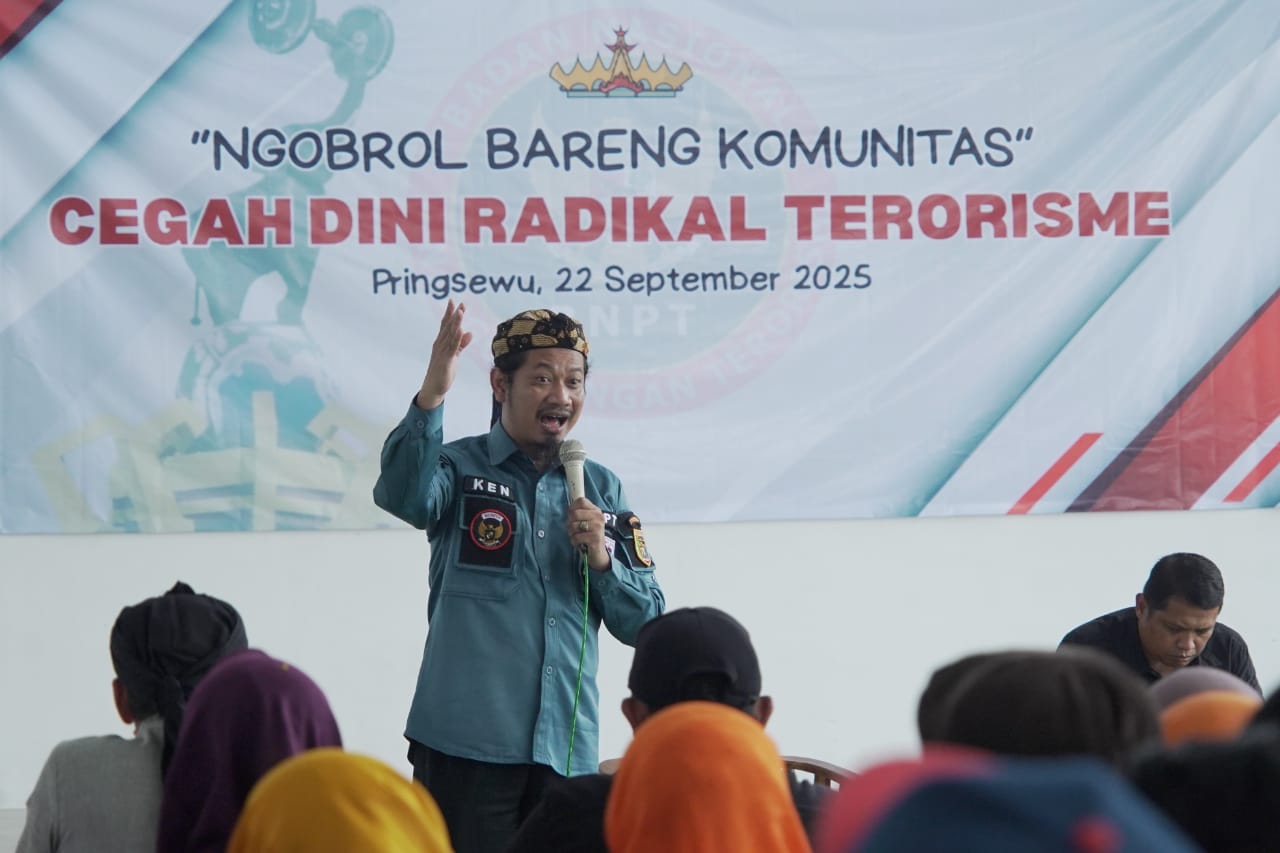 Gelar Ngobrol Komunitas Pringsewu, Ken Setiawan: Ancaman Radikalisme Kini Ada di Genggaman