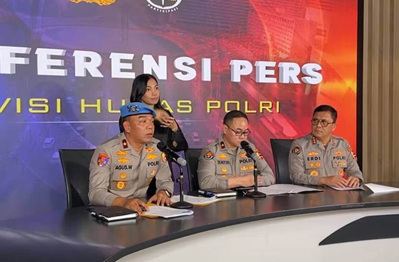 Konferensi Pers Brigjen Pol Agus Wijayanto