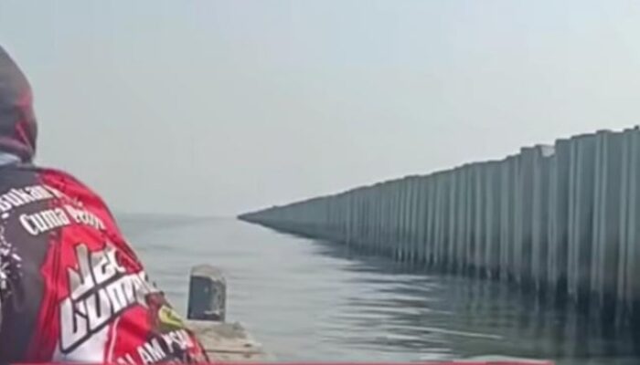 KKP Soal Tanggul Beton Laut: Itu Bukan Giant Sea Wall