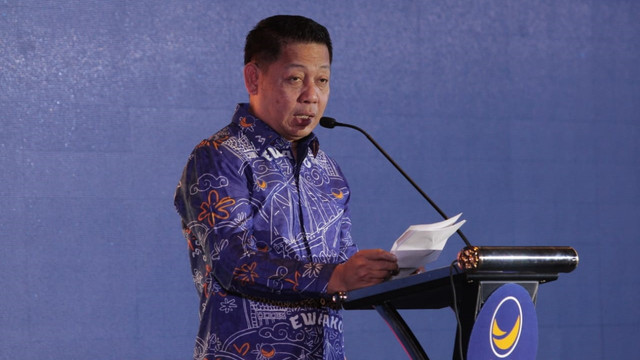 Sahroni Dipecat, Pengggantinya Rusdi Masse