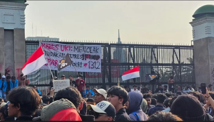 Indonesia (Memang) Perlu Perubahan Menyeluruh dan Mendasar
