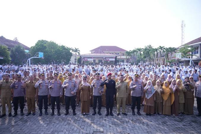 “Polisi Peduli Pendidikan”: Langkah Proaktif Polda Banten Jaga Generasi Bangsa