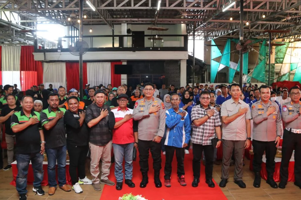 Penguatan Dialog Sosial bersama Buruh, Kapolda Kaltara Siap Kawal Perlindungan Hukum bagi Pekerja